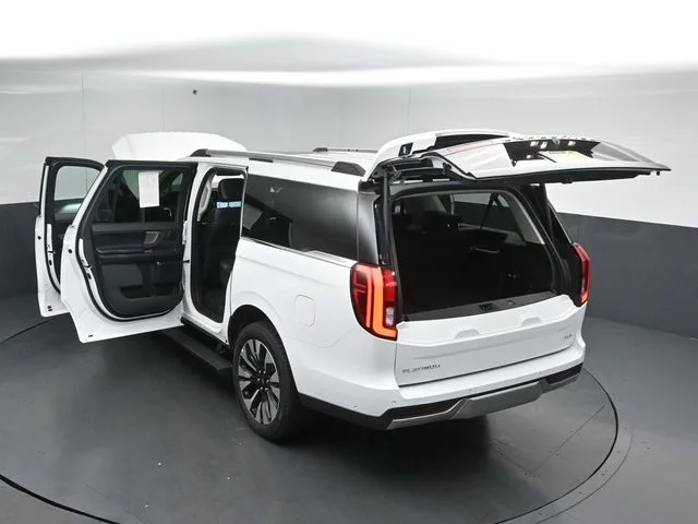 Certified Used 2025 Oxford White Ford Platinum image 55