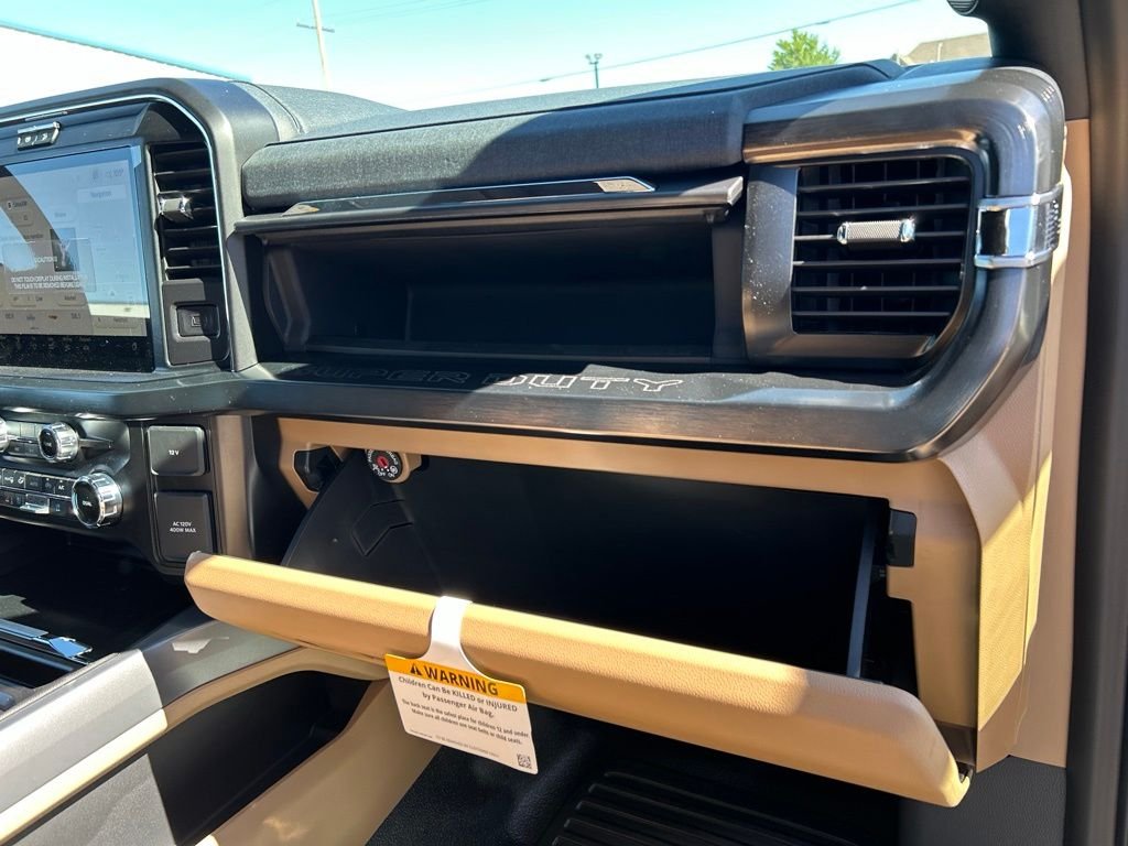 New 2026 Oxford White Ford Lariat image 49