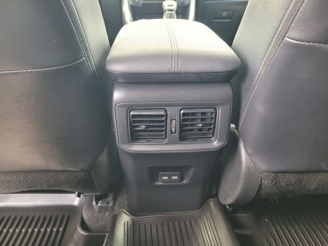 Used 2022 Silver Toyota XLE Premium image 17