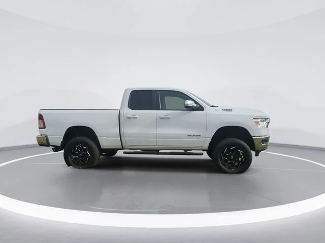 Used 2022 White Ram Big Horn/Lone Star image 9