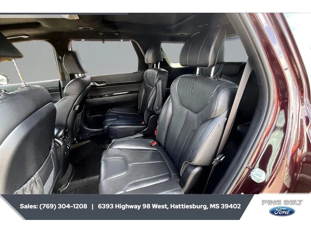 Used 2024 Sierra Burgundy Hyundai Calligraphy image 19