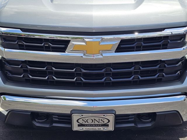 Used 2026 Gray Chevrolet LT image 4