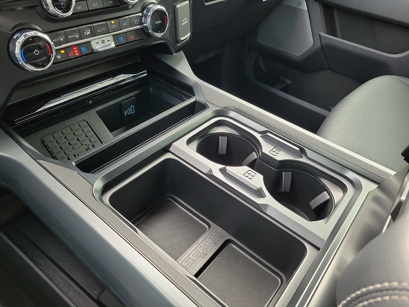 New 2026 Argon Blue Metallic Ford F-250&reg; Lariat&reg; image 18