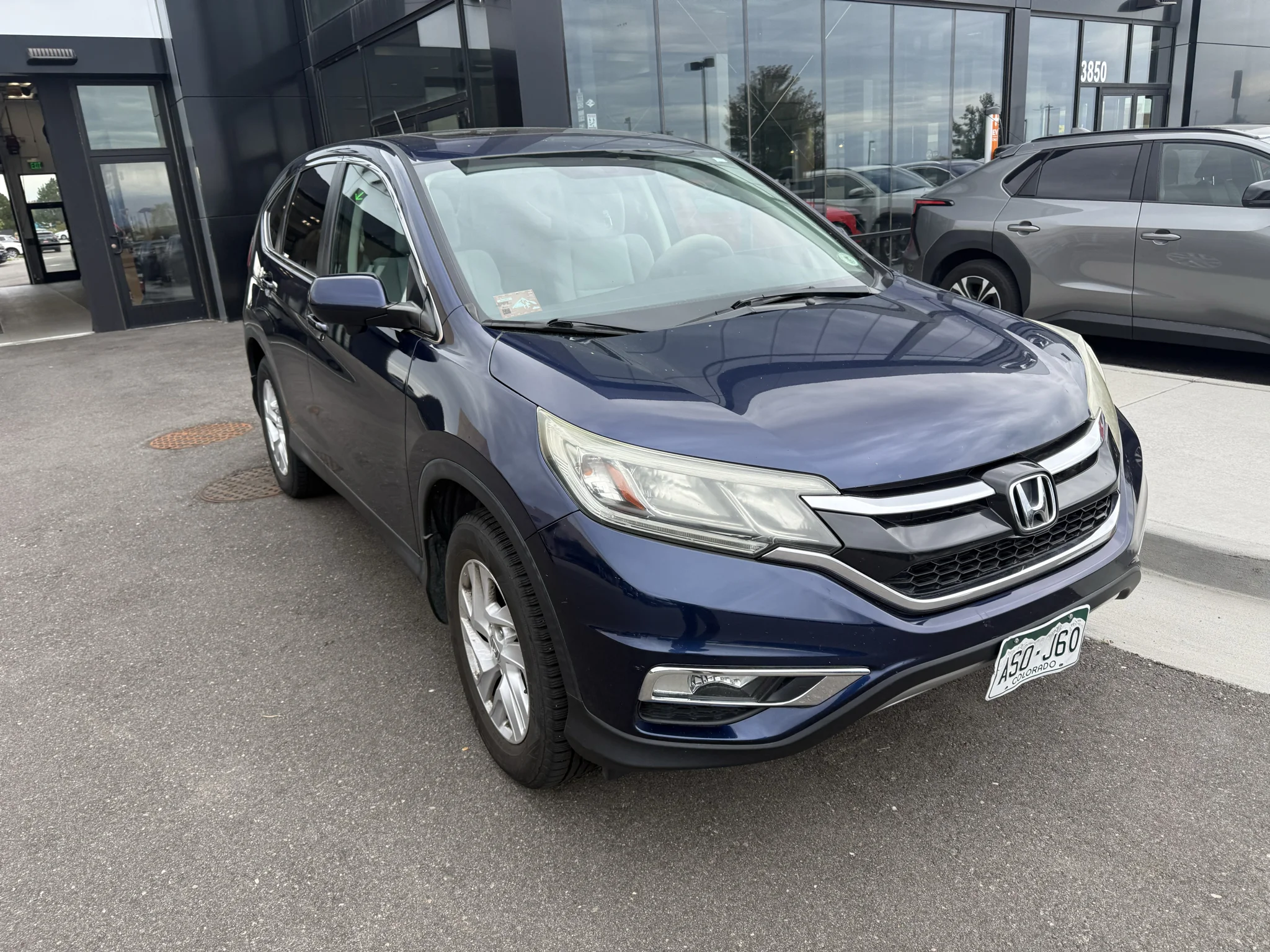 Used 2015  Honda EX image 2