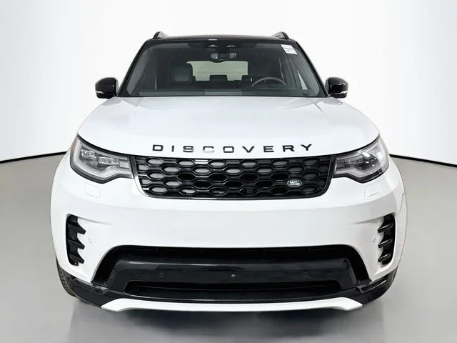 New 2026 Fuji White Land Rover Dynamic SE image 2