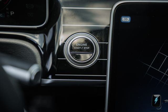 Certified Used 2025 Obsidian Black Metallic Mercedes-Benz S 63 E AMG® image 26