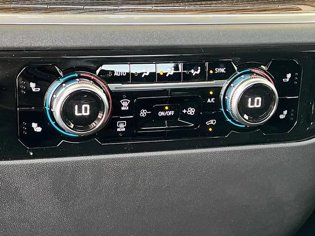 New 2026 Sterling Metallic GMC Elevation image 11