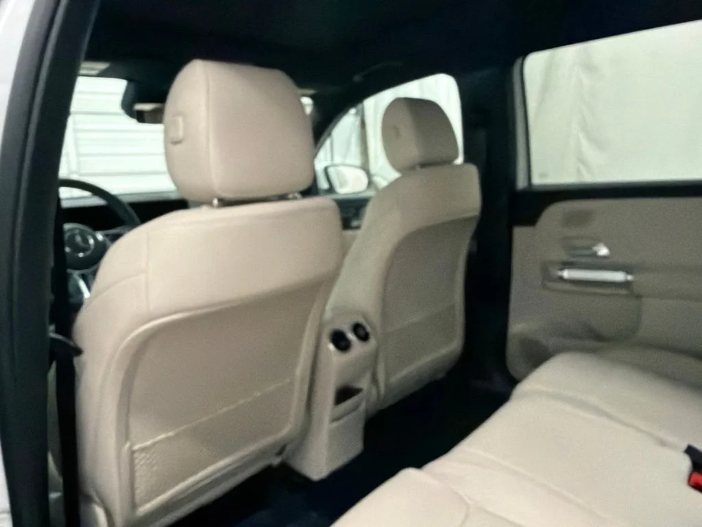 New 2026 White Mercedes-Benz GLB 250 image 17