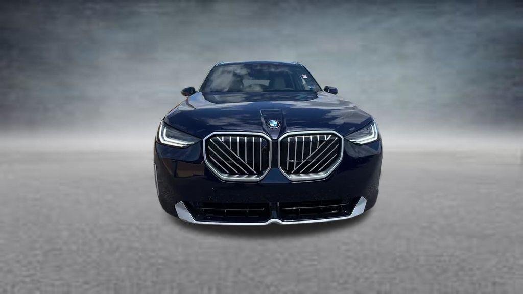 New 2026 Tanzanite Blue II Metallic BMW 30 xDrive image 14