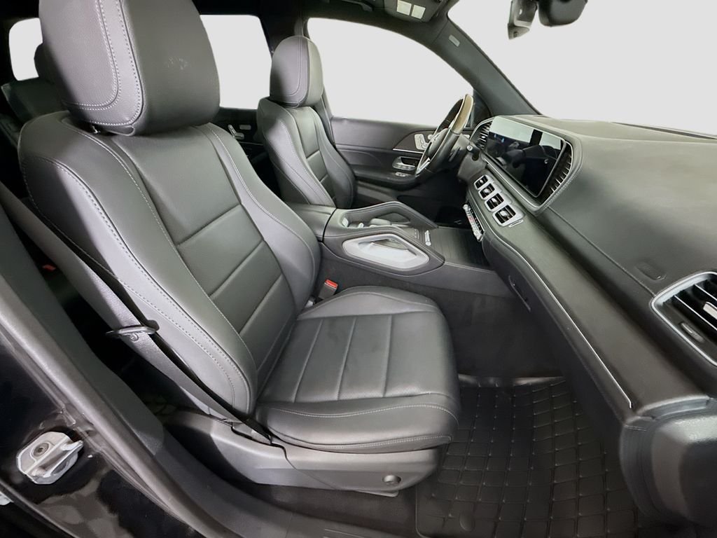 Certified Used 2023 Black Mercedes-Benz GLS 450 image 32