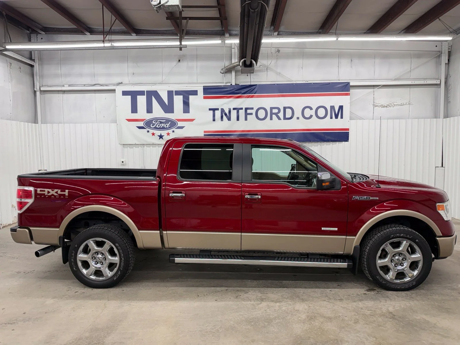 Used 2014 Beige Ford Lariat image 1