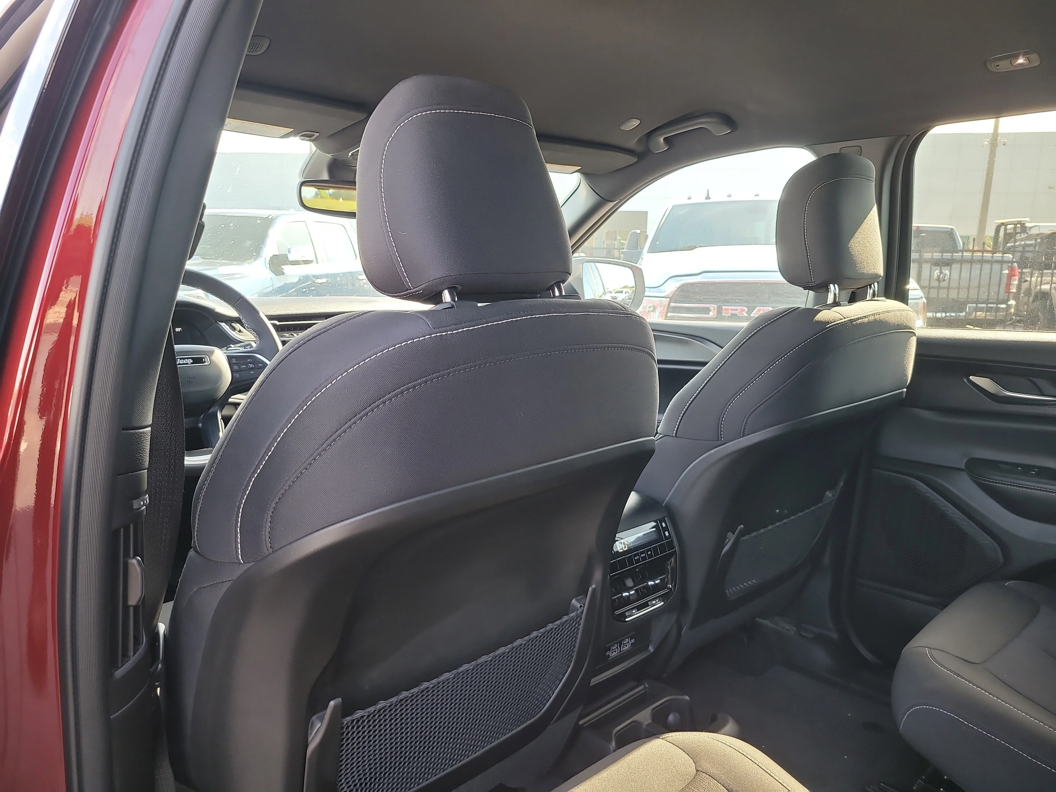 Used 2024 Velvet Red Pearlcoat Jeep Laredo image 13