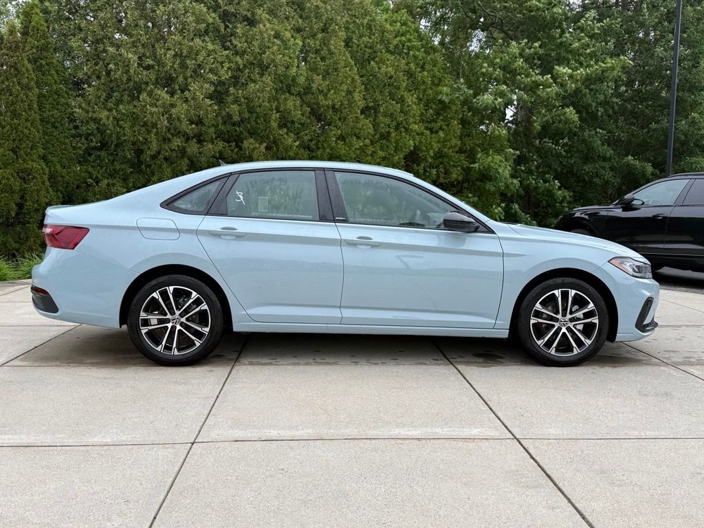 New 2026 Gray Volkswagen 1.5T Sport image 16