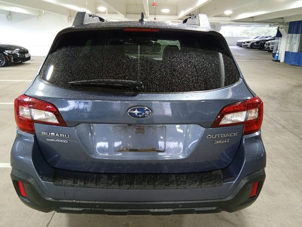Used 2018 Twilight Blue Metallic Subaru 3.6R image 6