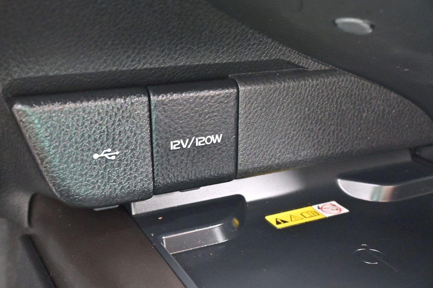 Used 2022 Wind Chill Pearl Toyota XSE image 25