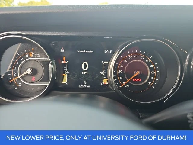 Used 2021 White Jeep Unlimited Sport Altitude image 18