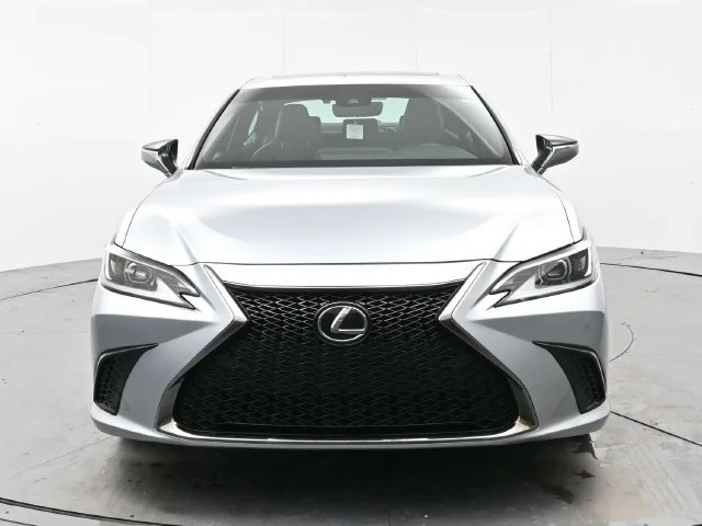 Used 2024 Iridium Lexus ES 350 F SPORT Handling image 2