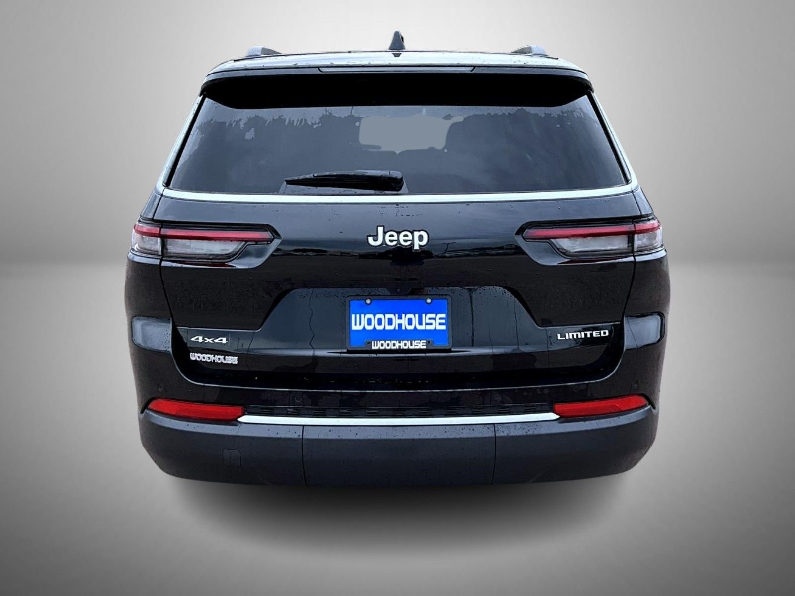New 2026 Diamond Black Crystal Pearlcoat Jeep Limited image 6