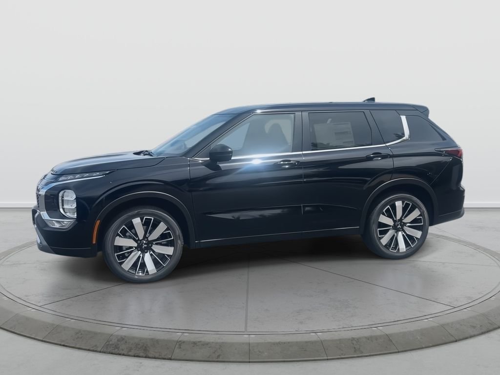 New 2026 LABRADOR BLK PR Mitsubishi SE image 3
