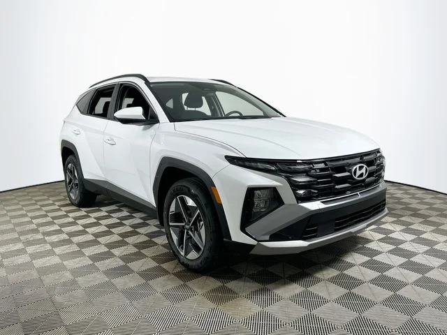 New 2026 Hyundai TUCSON HYBRID SEL