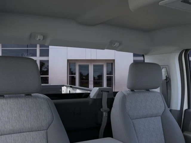 New 2026 Oxford White Ford XL image 22