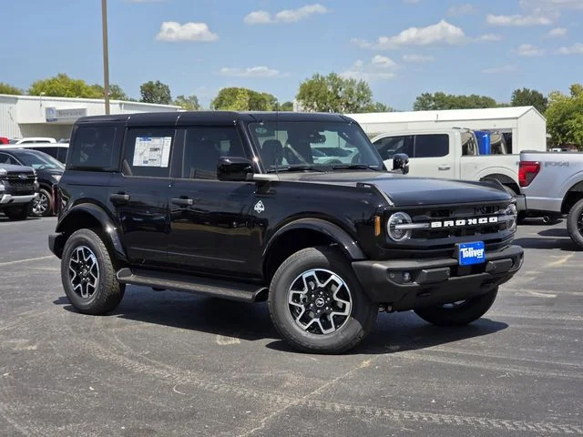 New 2026 Black Ford Outer Banks image 2