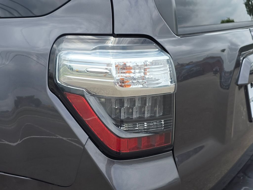 Used 2017 Gray Toyota SR5 Premium image 16