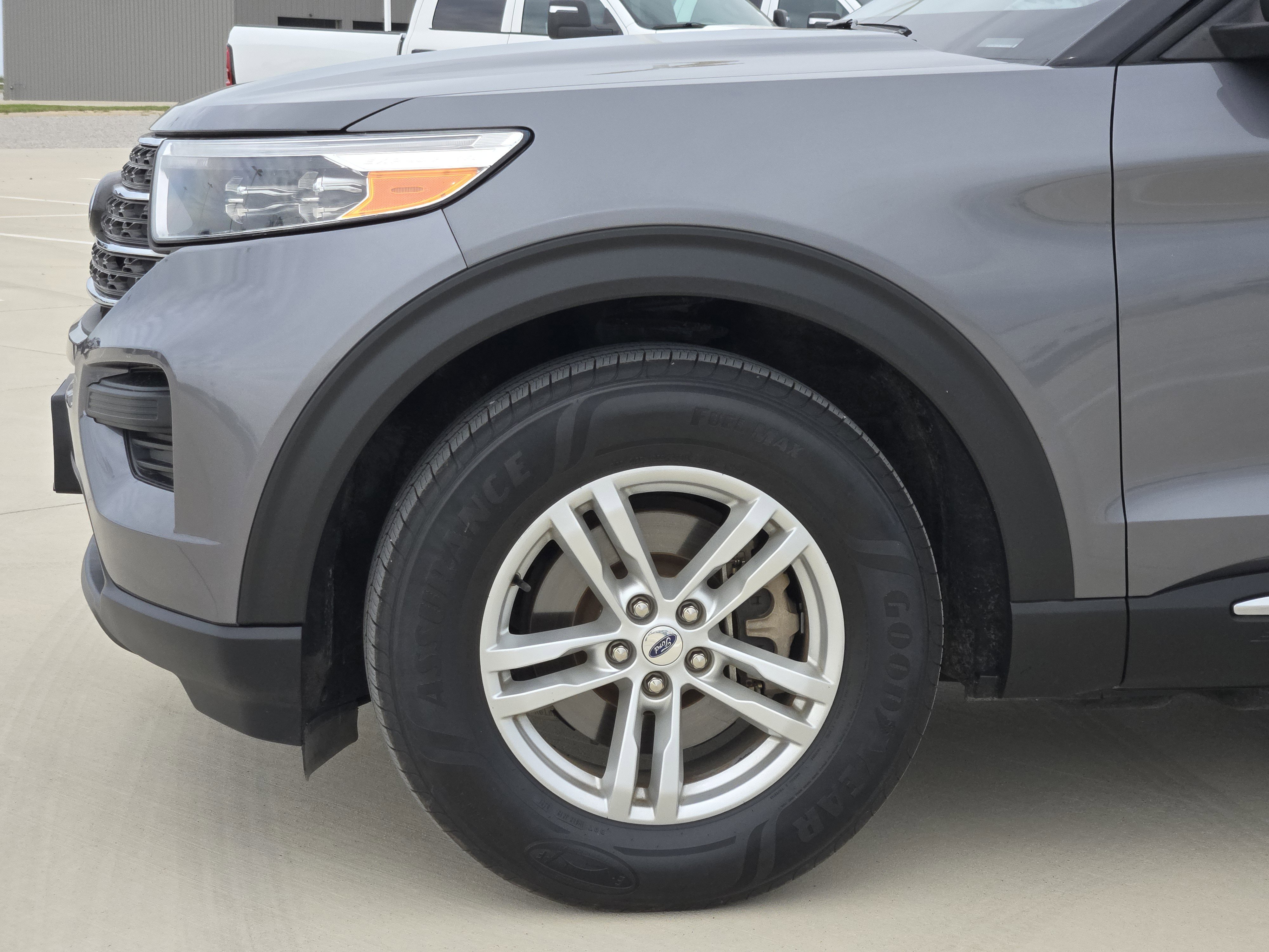 Certified Used 2022 Carbonized Gray Metallic Ford XLT image 8