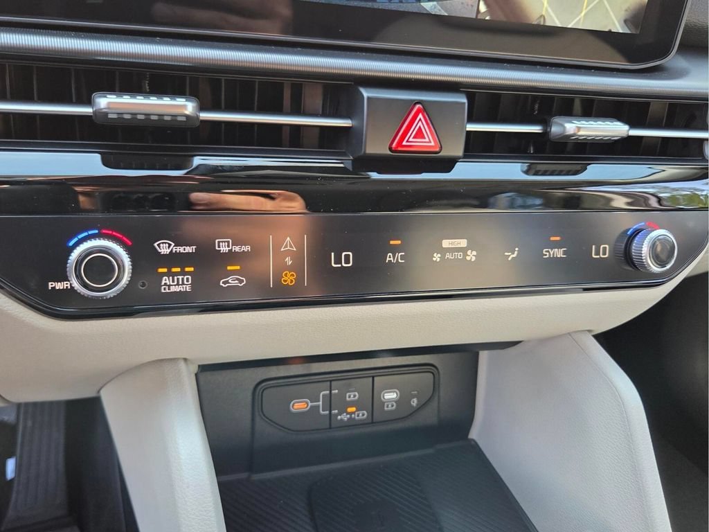 New 2026 Panthera Metal Kia SX Prestige image 24