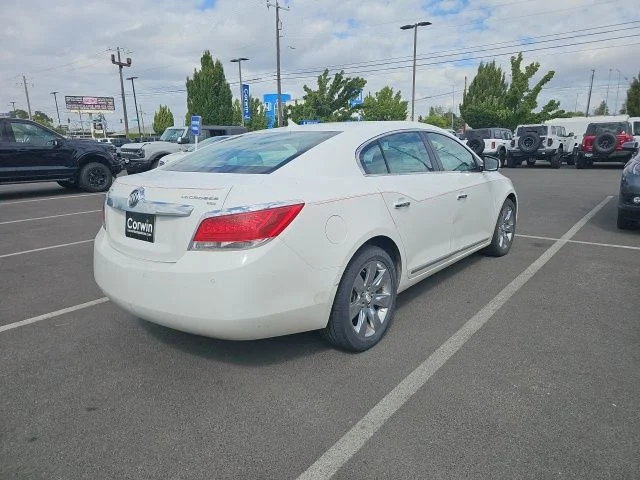 Used 2010 Summit White Buick CXL image 7