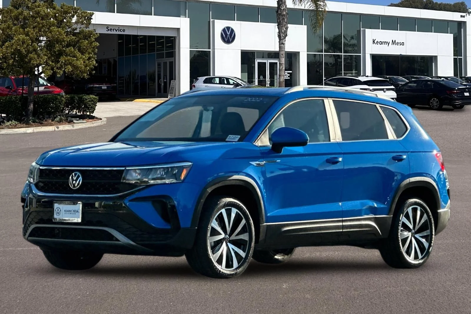 Certified Used 2022 Blue Volkswagen 1.5T SE image 8