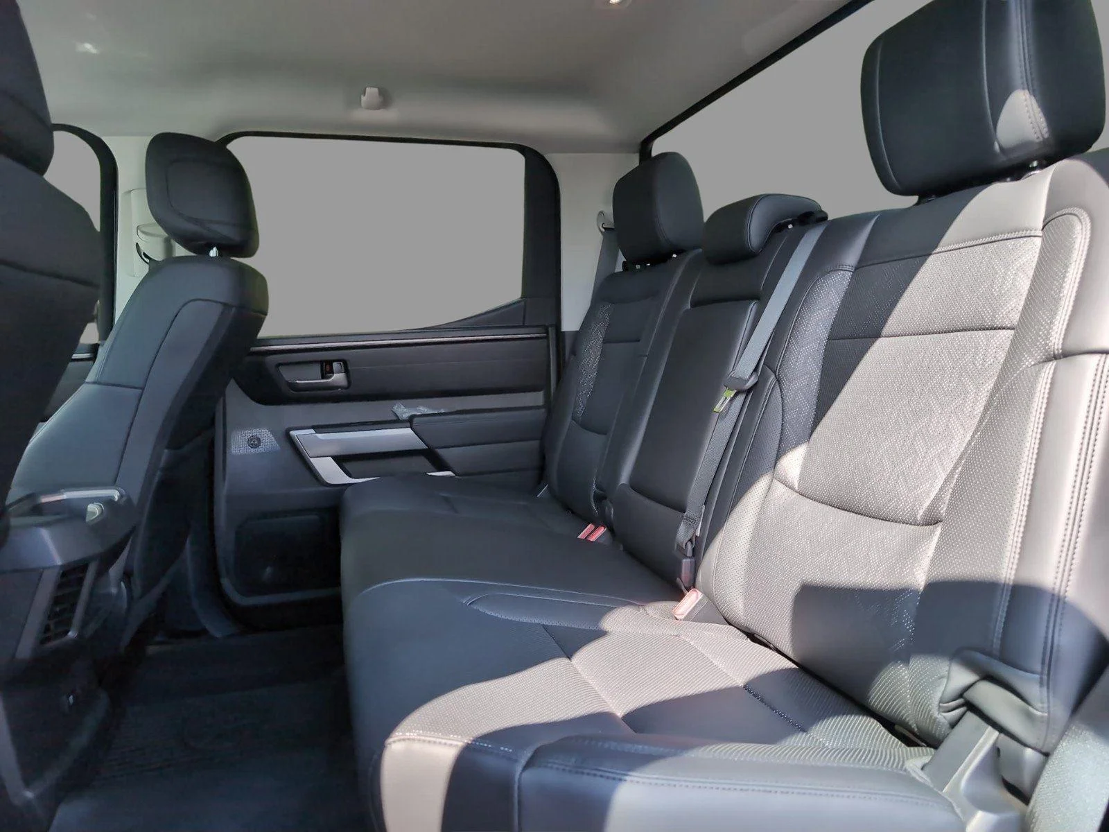Used 2024 Midnight Black Metallic Toyota SR5 image 36