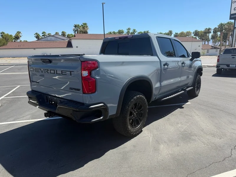 Used 2024 Slate Gray Metallic Chevrolet ZR2 image 3