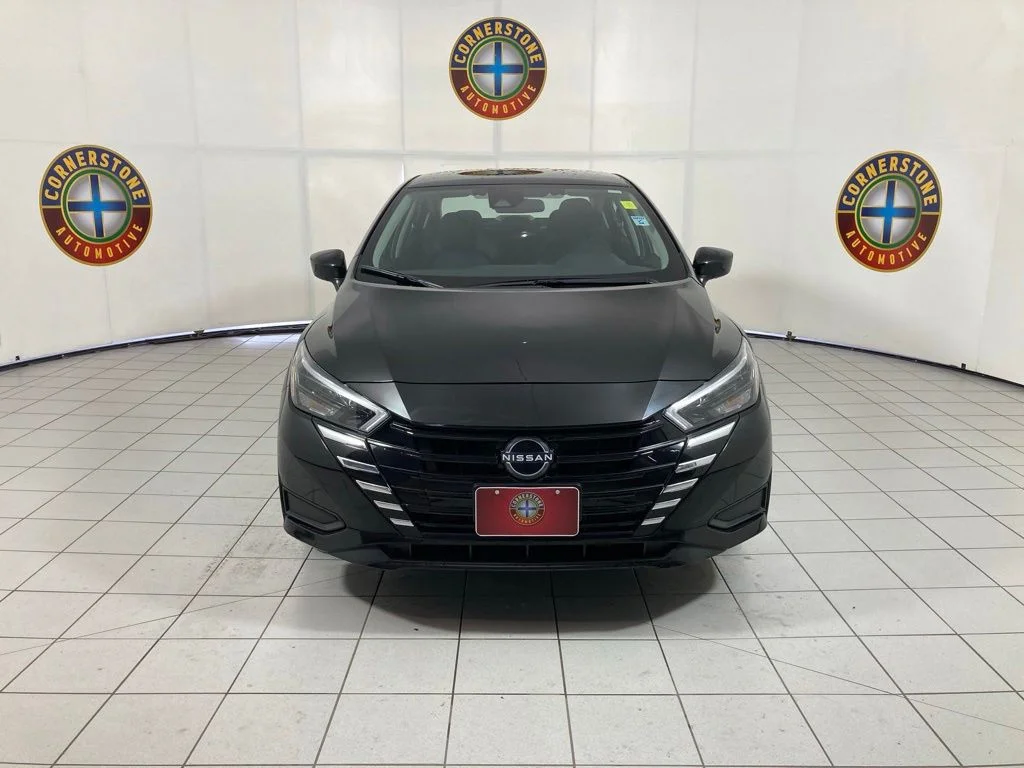 Used 2025 Black Nissan 1.6 SV image 19