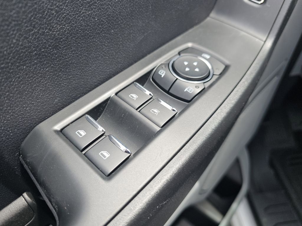 New 2026 Oxford White Ford XL image 28