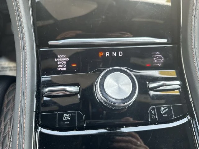 Used 2022 Black Jeep Summit Reserve image 25