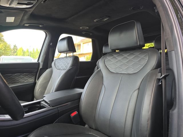 Used 2020 Black Hyundai Limited image 24
