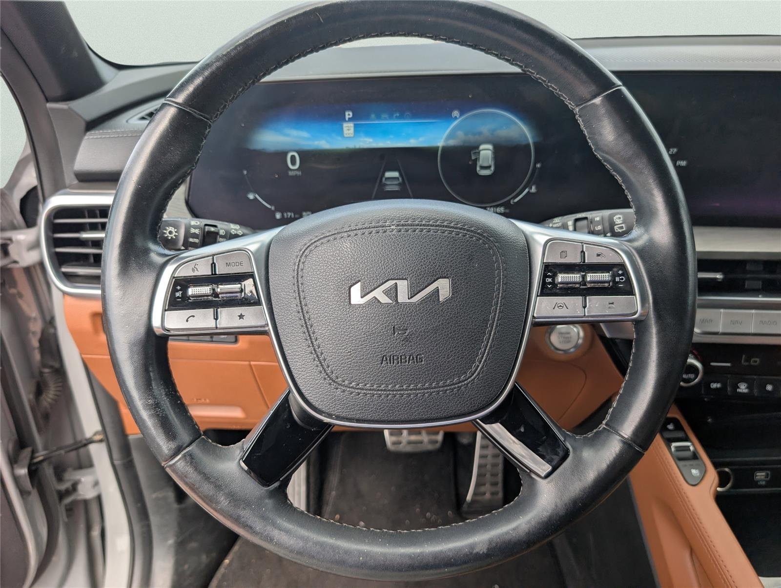 Used 2023 Wolf Gray Kia SX X-Line image 21