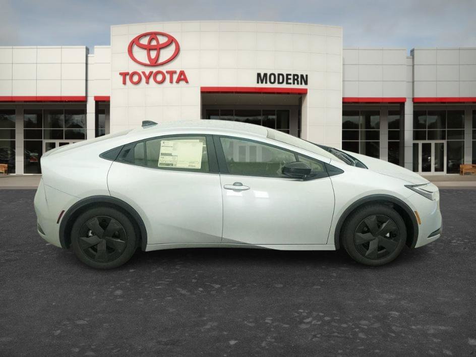 New 2027 Cutting Edge Toyota LE image 14
