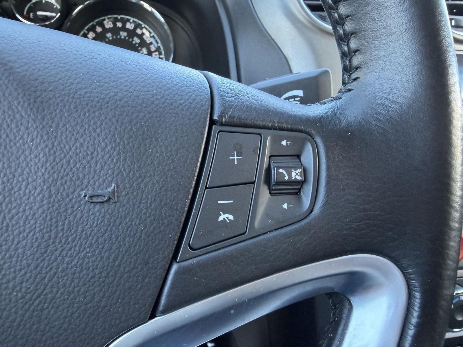 Used 2014 Black Granite Metallic Chevrolet LT image 15