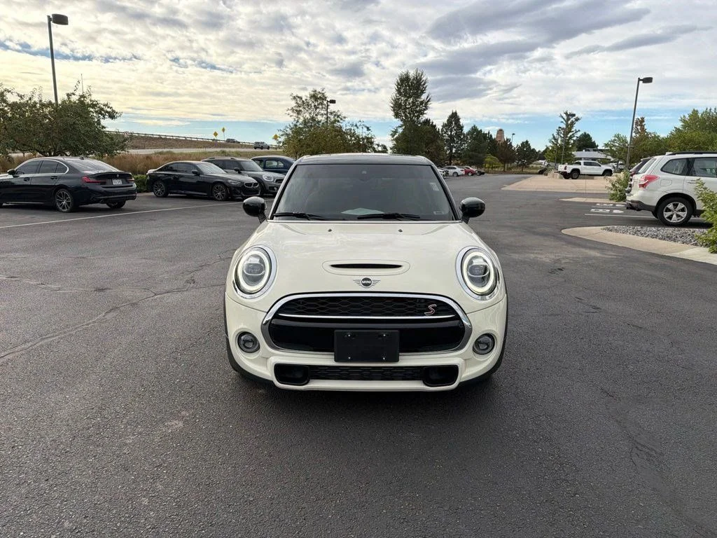 Used 2021 Pepper White MINI Cooper S image 8