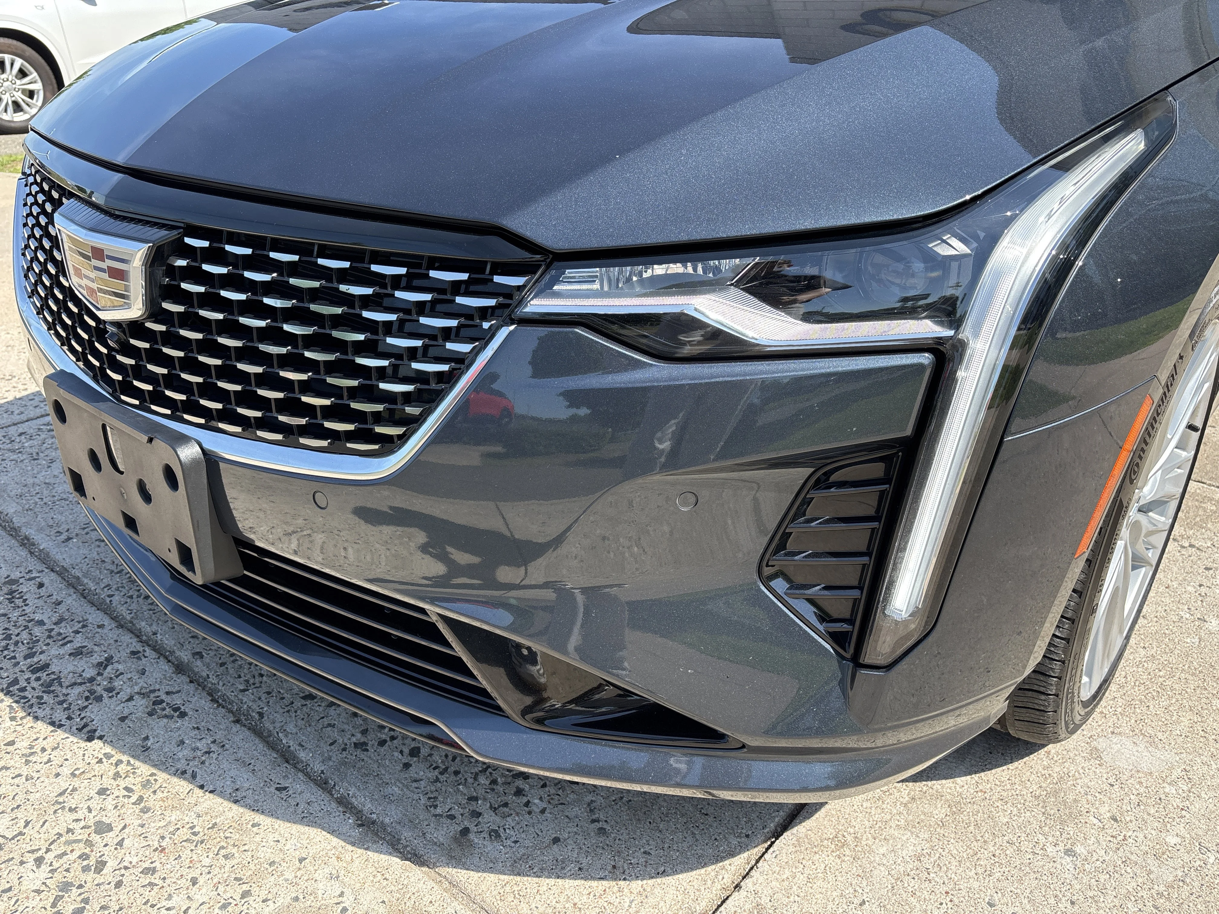 Used 2025 Deep Space Metallic Cadillac Premium Luxury image 16