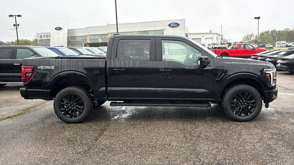 New 2026 Agate Black Metallic Ford Lariat image 26