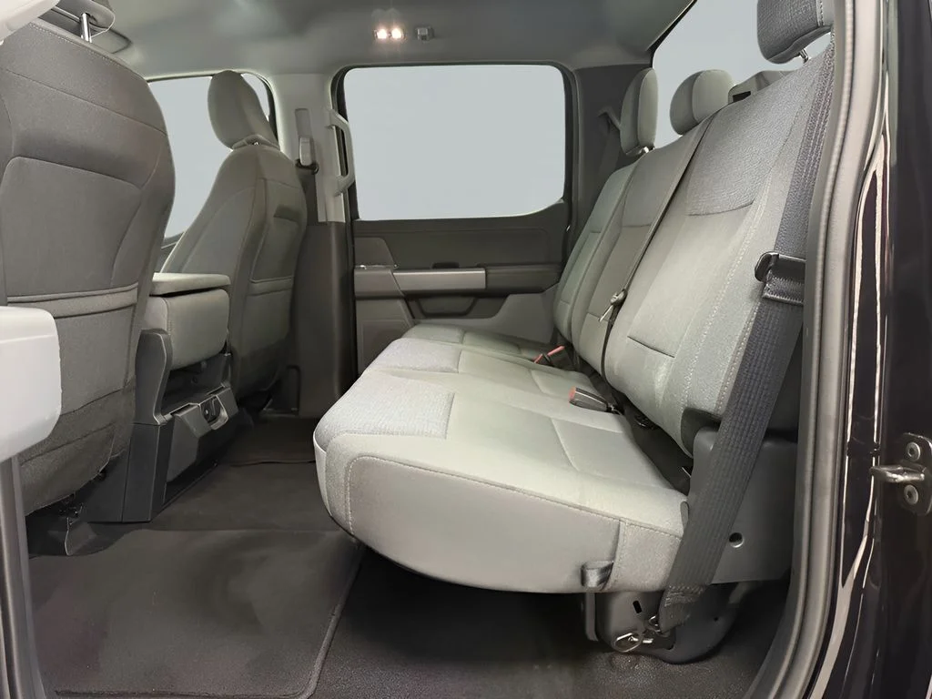 Used 2025 Black Ford XLT image 13