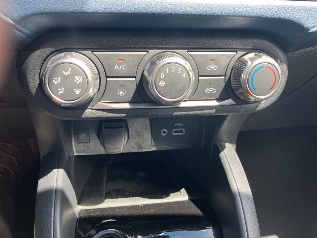 Certified Used 2025 White Nissan 1.6 SV image 17