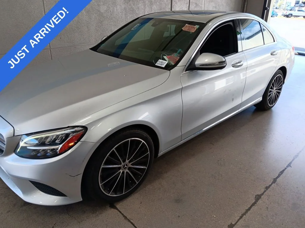 2019 Mercedes-Benz C-Class C300's photo