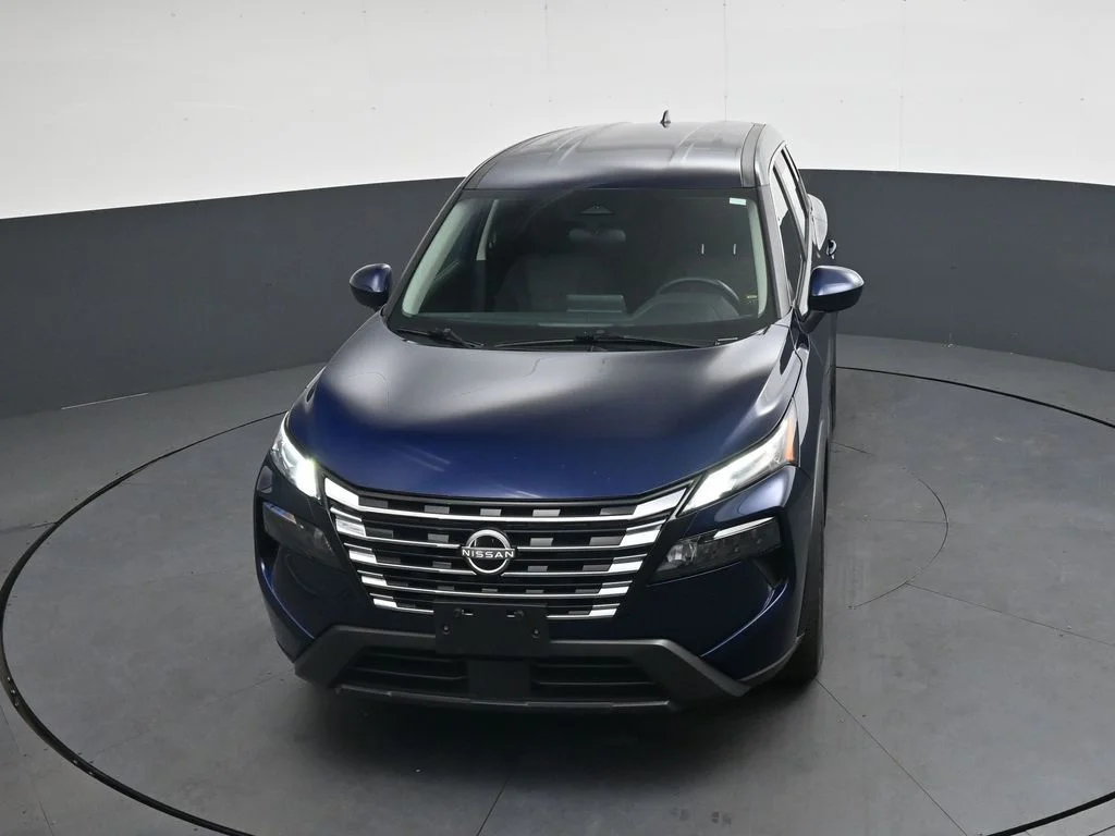 Used 2025 Blue Nissan SV image 42
