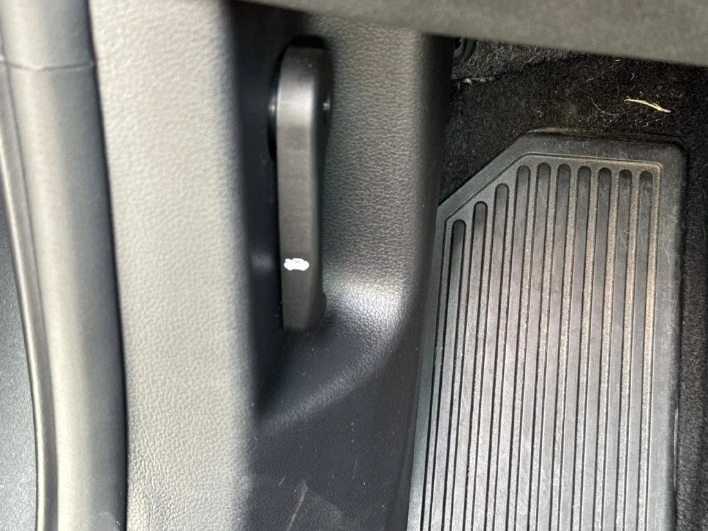 Used 2025 Gray Hyundai SEL image 38