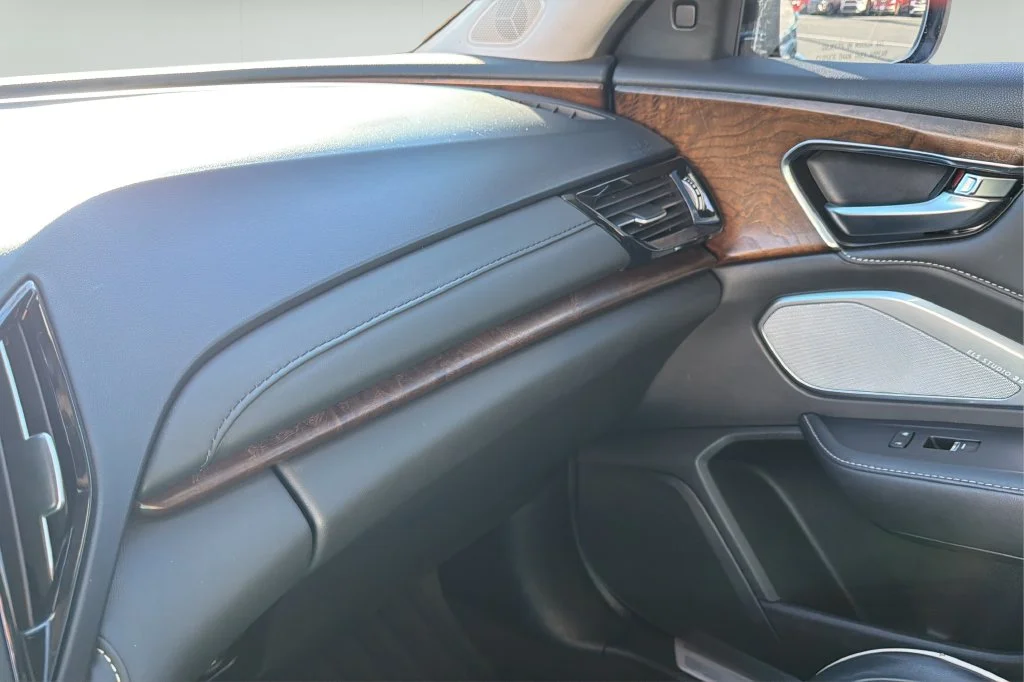Used 2020 Black Acura Advance Package image 27