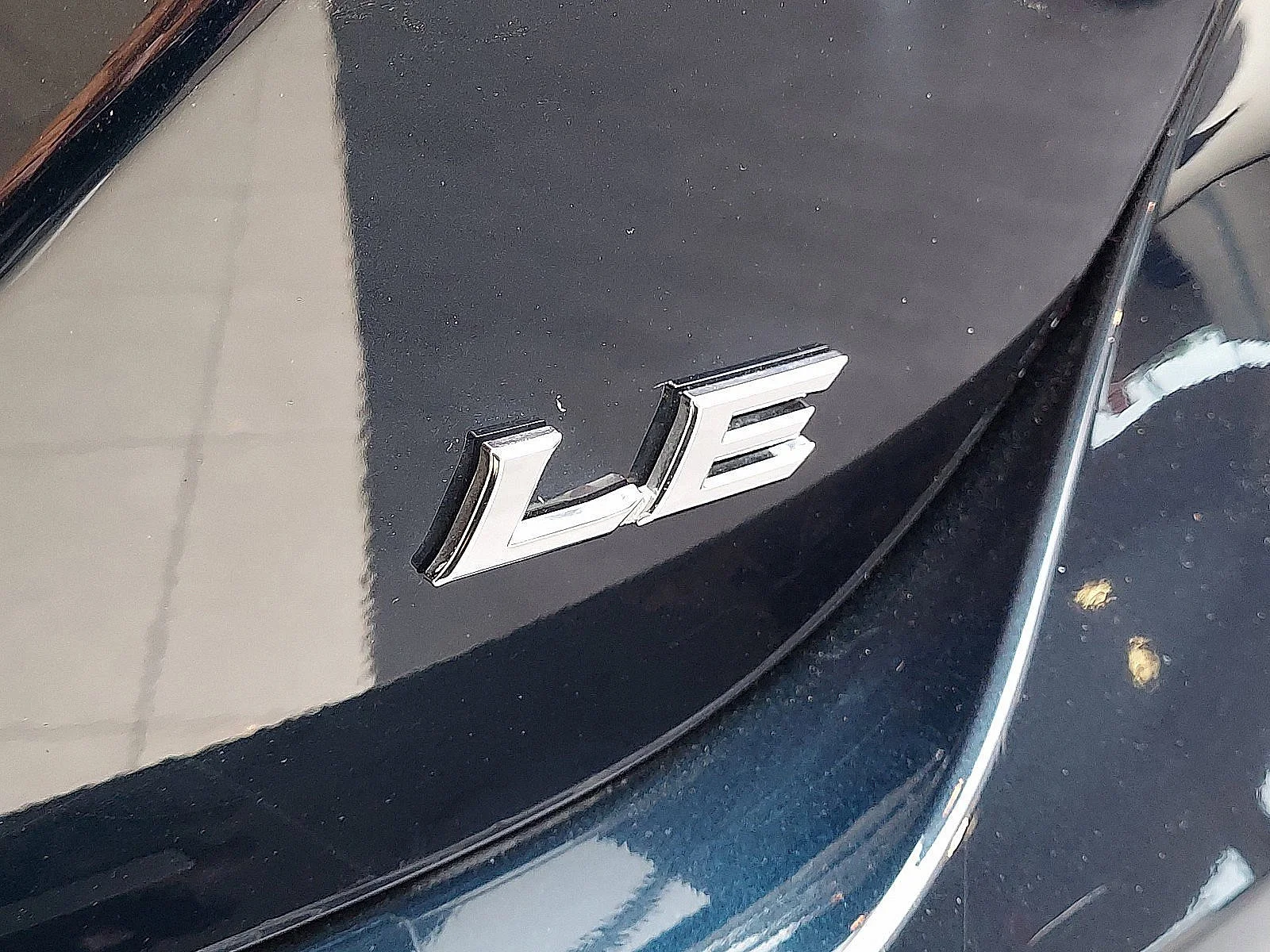 Used 2019 Blue Streak Metallic Toyota LE image 25